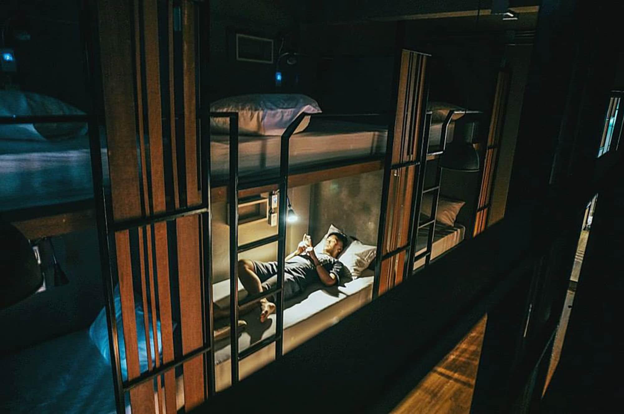 Cloudy Hostel Банкок Екстериор снимка