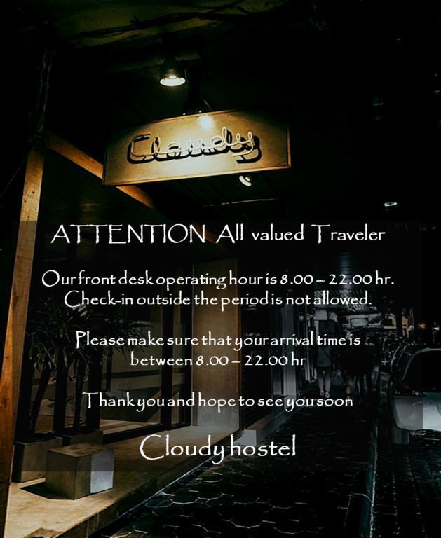 Cloudy Hostel Банкок Стая снимка