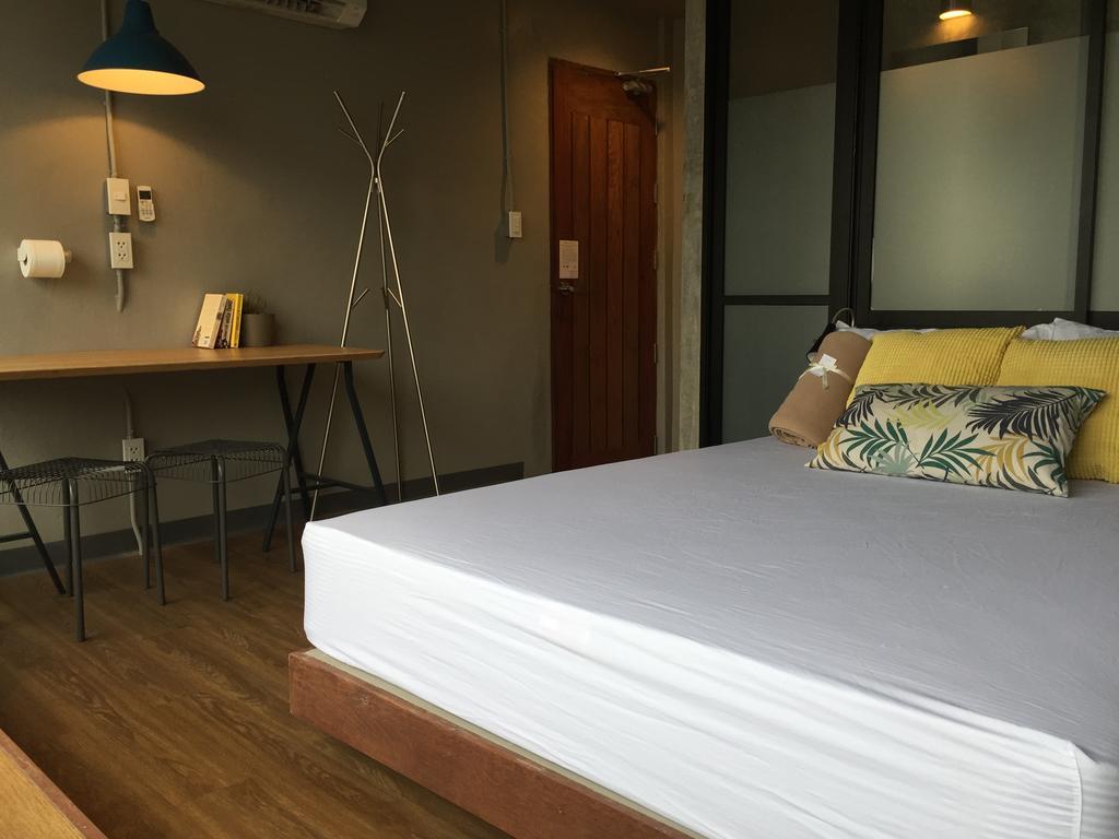 Cloudy Hostel Банкок Екстериор снимка