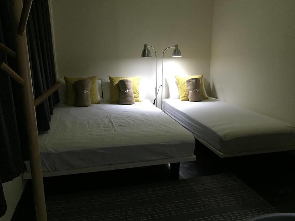 Cloudy Hostel Банкок Екстериор снимка
