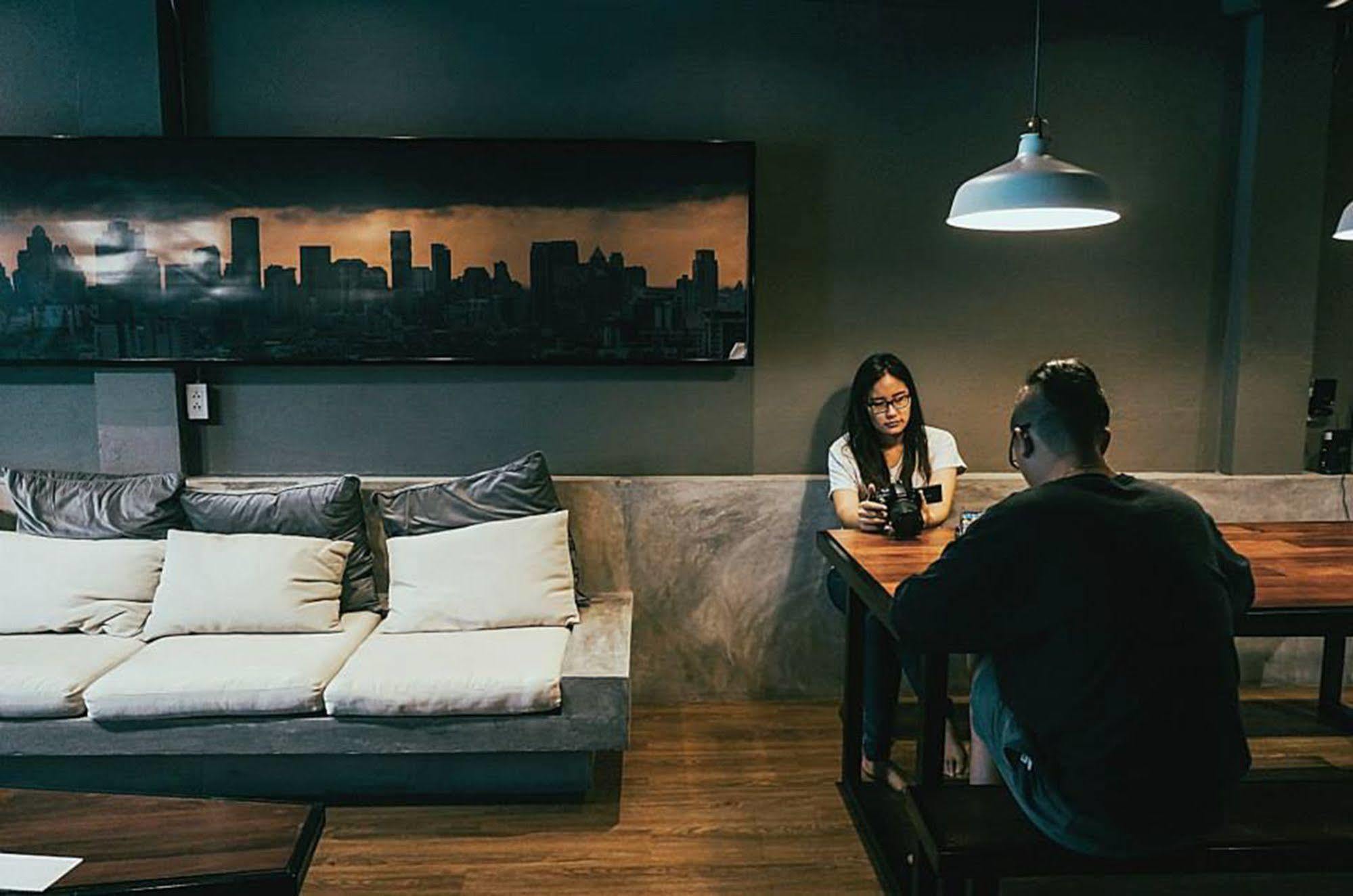 Cloudy Hostel Банкок Екстериор снимка